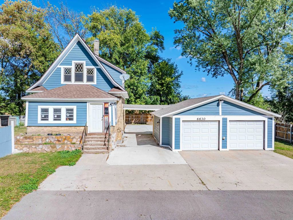 6630 Augusta Road, Chaska