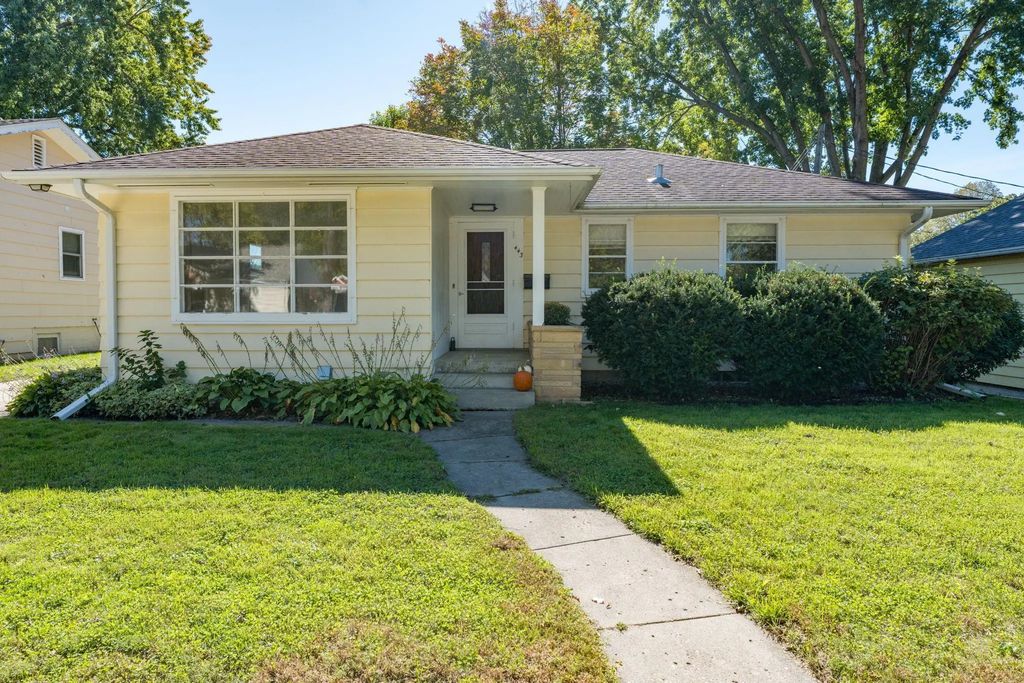 443 Harrison Avenue, North Mankato