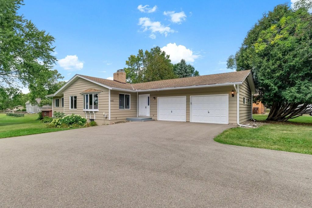 405 Green Avenue Se, Watertown