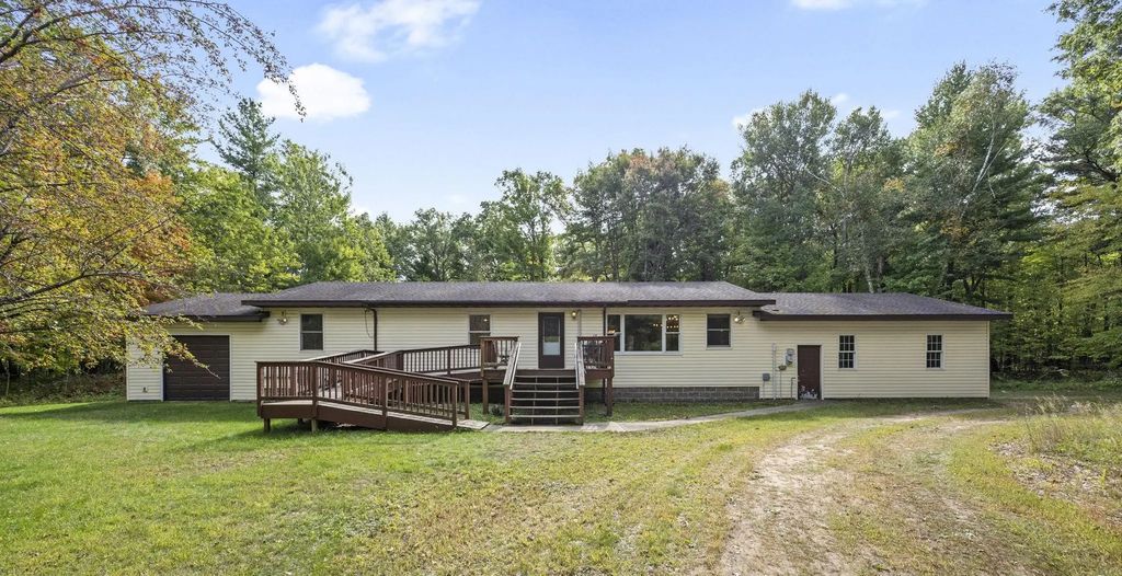 26557 Helsene Road, Webster