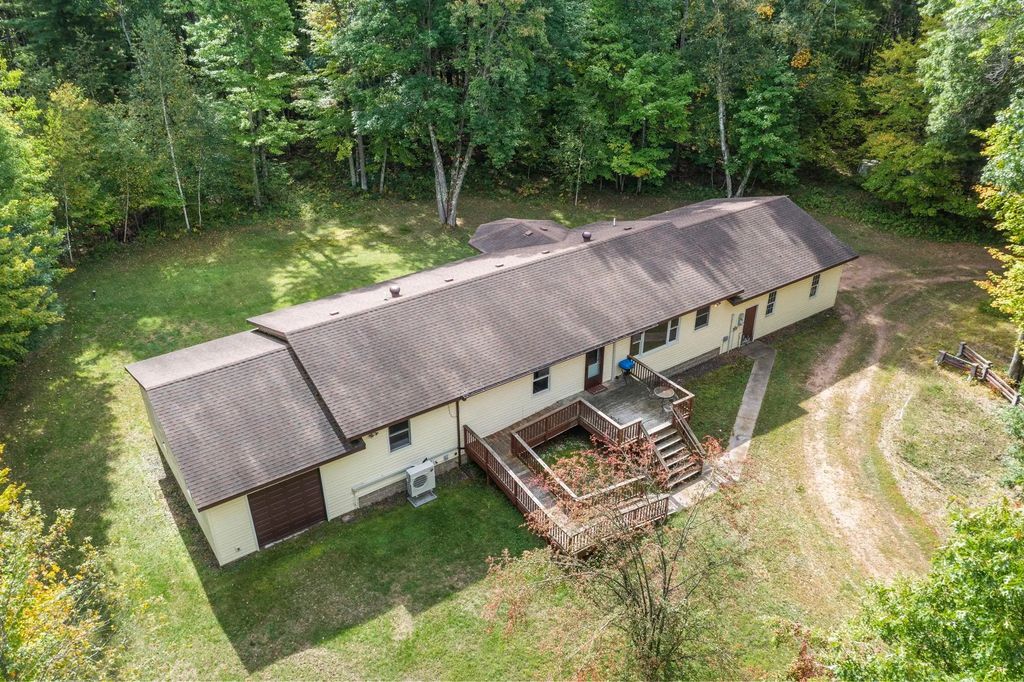 26557 Helsene Road, Webster