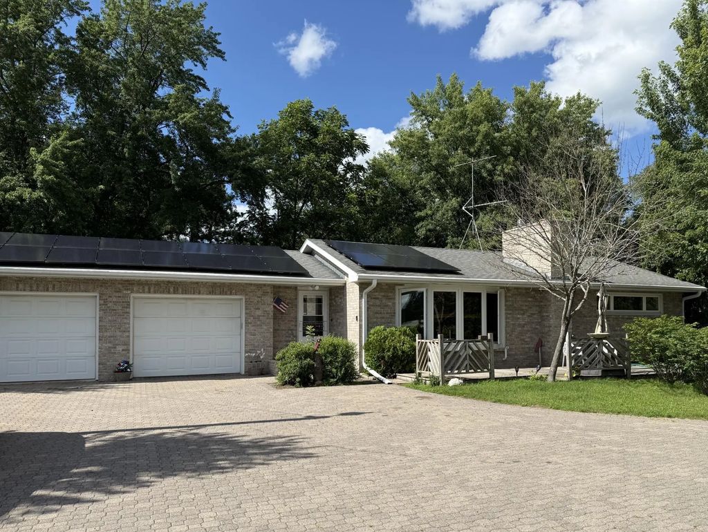 5173 Shadowwood Drive Ne, Sauk Rapids