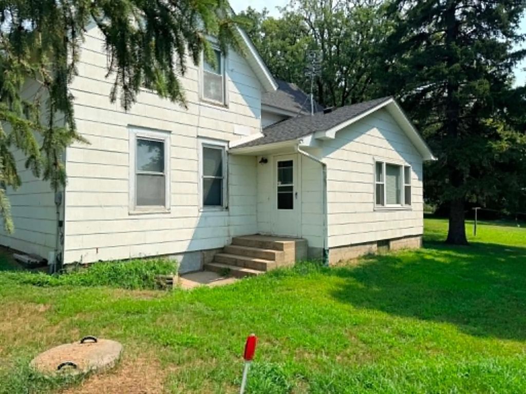 34813 541st Avenue, Lafayette