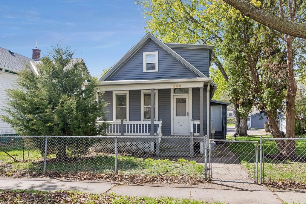 894 Euclid Street, Saint Paul