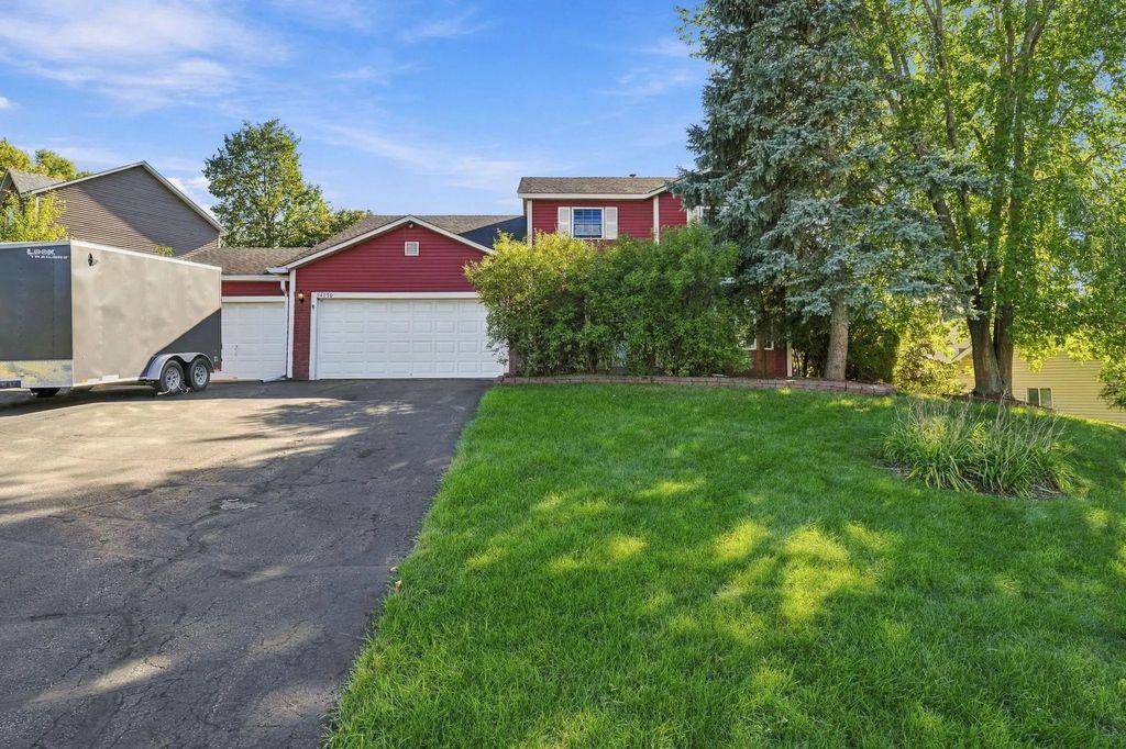 14130 Dearborn Path, Rosemount