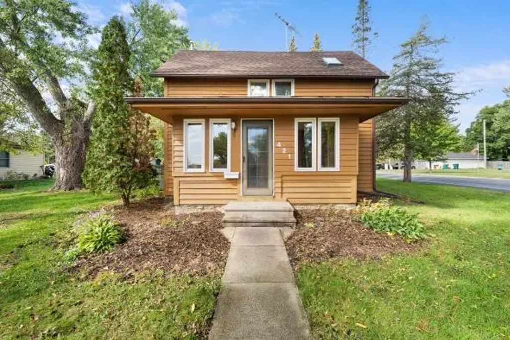421 Lewis Street, River Falls