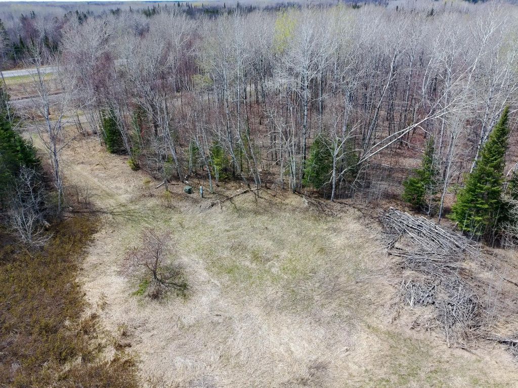11839 Saint Vincent Road, Floodwood