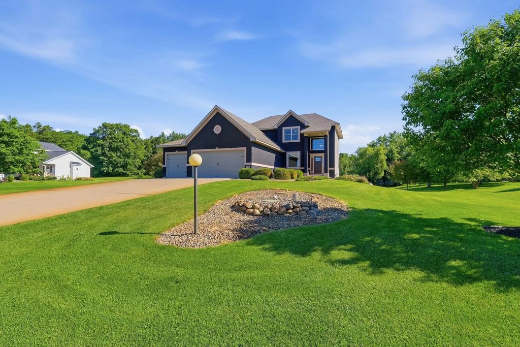 9729 226th Lane Nw, Elk River