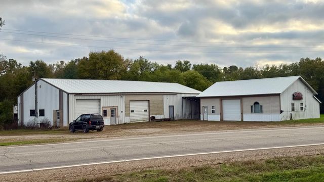 510 E 2nd Street, Morton