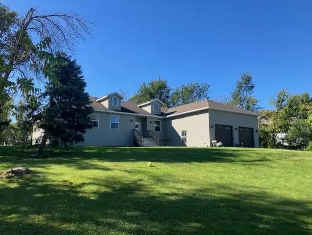 3425 Watertown Road, Orono