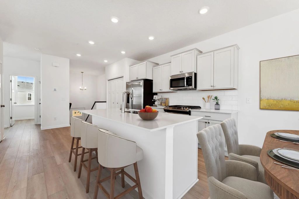 2738 Kepler Avenue Ne, Saint Michael