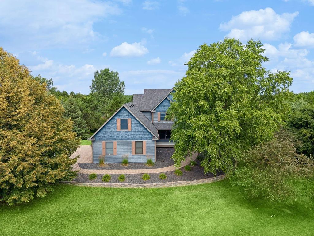 12560 Lockridge Avenue N, Stillwater