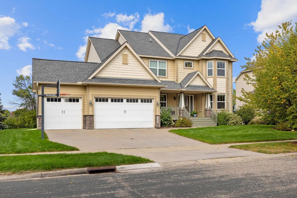 17224 64th Place N, Maple Grove