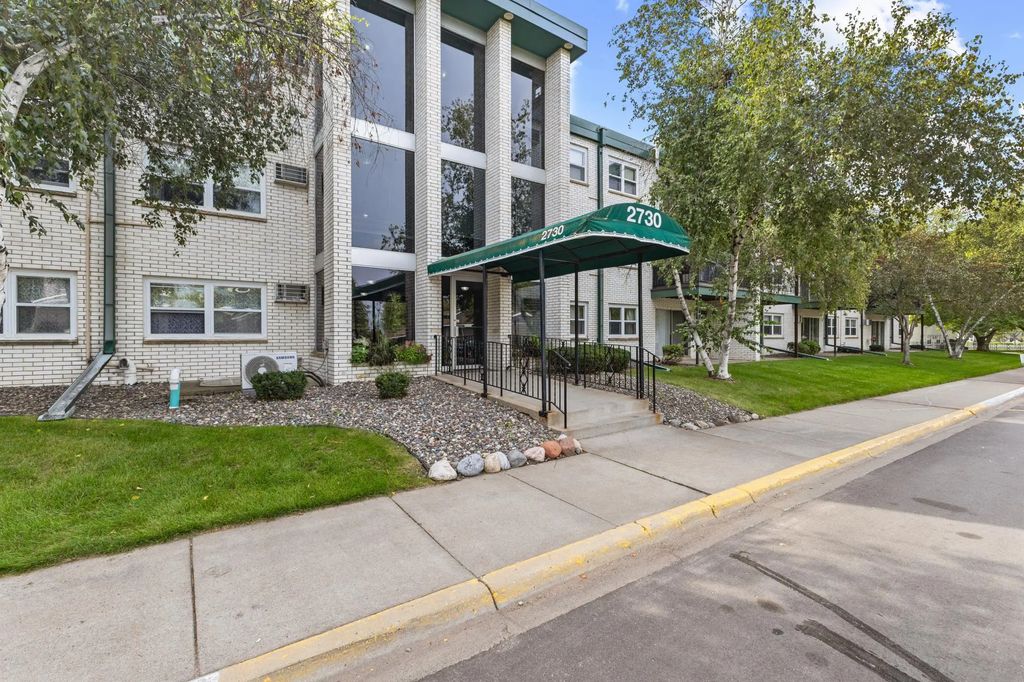 2730 Dale Street N D305, Roseville