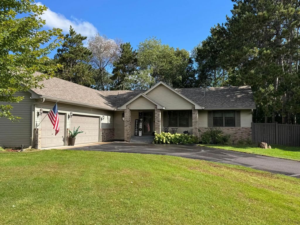 435 147th Lane Ne, Ham Lake