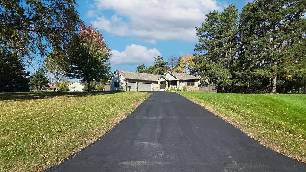 435 147th Lane Ne, Ham Lake