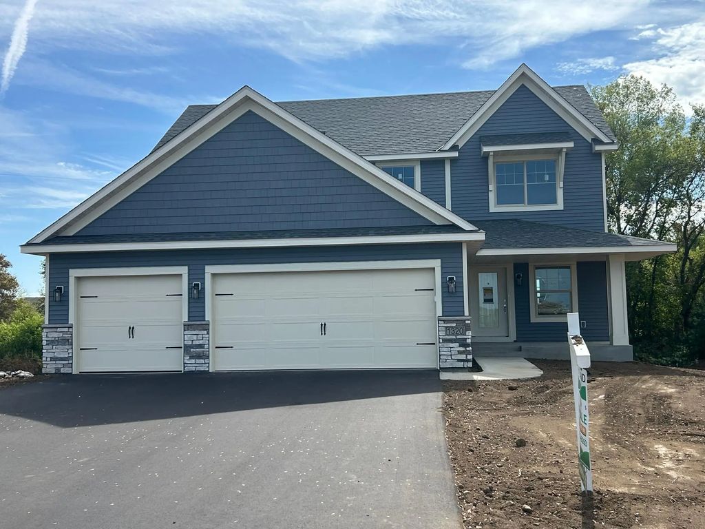 1320 136th Circle E, Rosemount