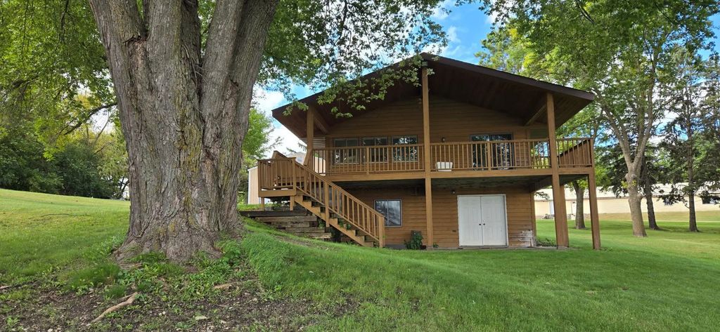 2486 Oliver Avenue Sw, Cokato