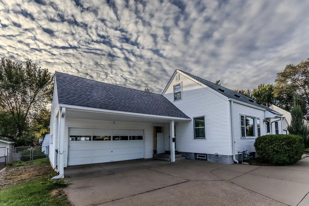6938 5th Avenue S, Richfield