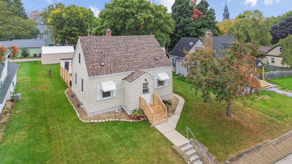 410 2nd Avenue Nw, Buffalo