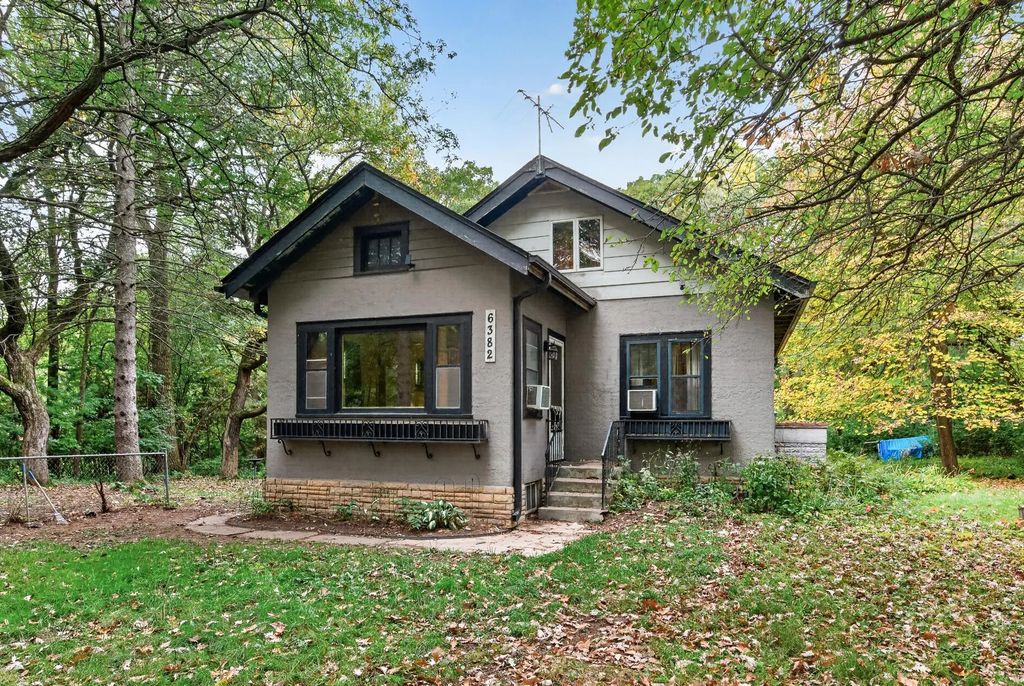 6382 Stillwater Boulevard N, Oakdale