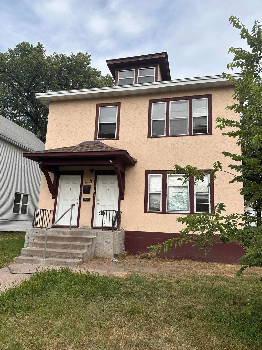 2308 Logan Avenue N, Minneapolis