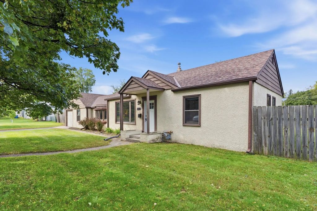 10112 Stevens Avenue S, Bloomington