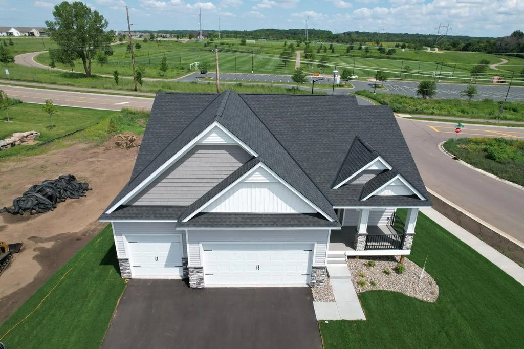 1225 136th Street E, Rosemount
