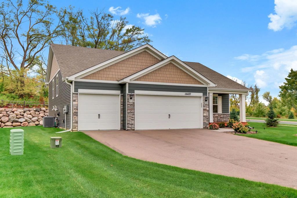 14487 Fernbrook Lane N, Dayton