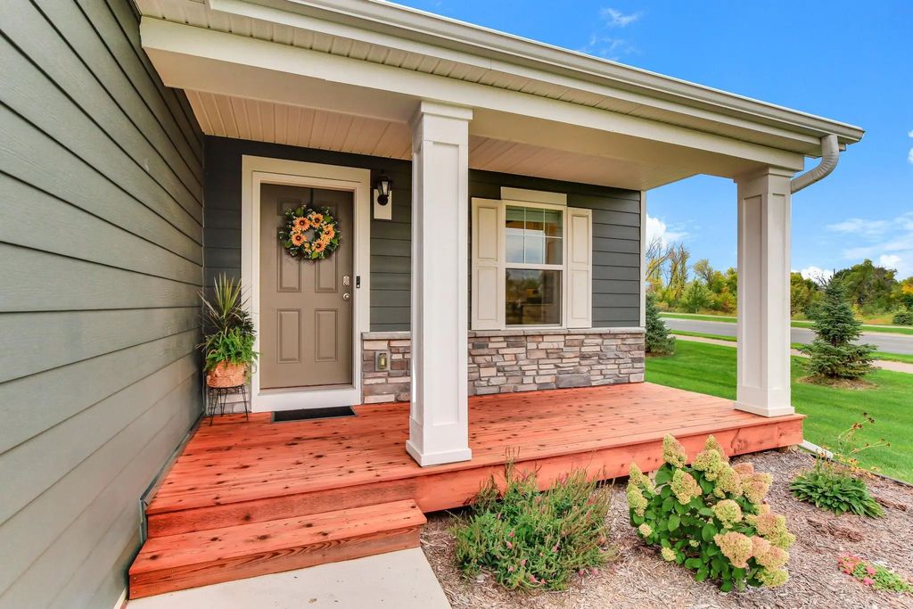 14487 Fernbrook Lane N, Dayton
