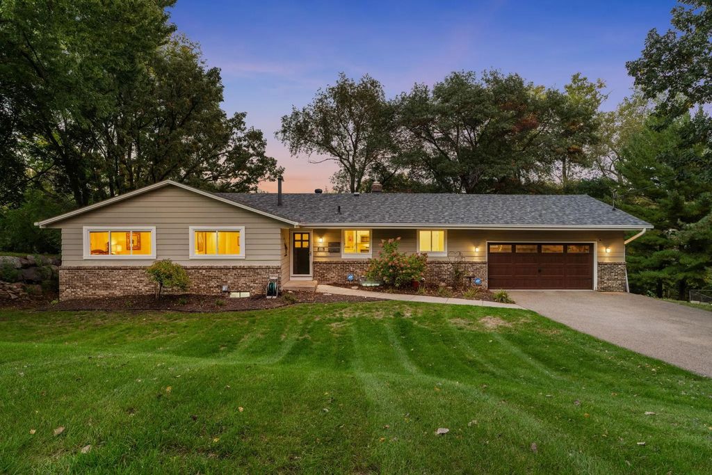 230 Maple Island Road, Burnsville