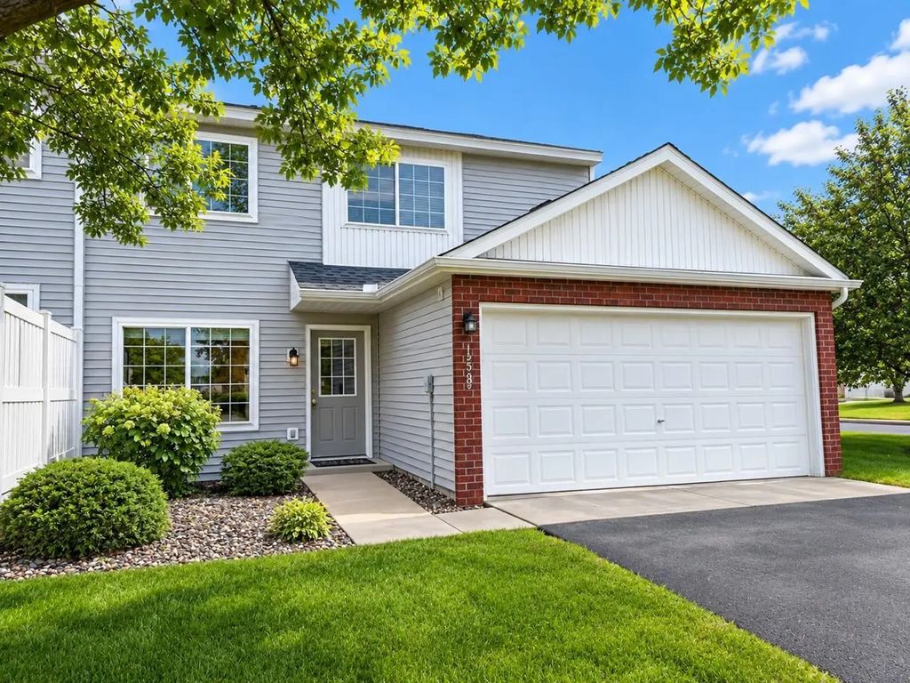 15758 Flackwood Trail, Apple Valley