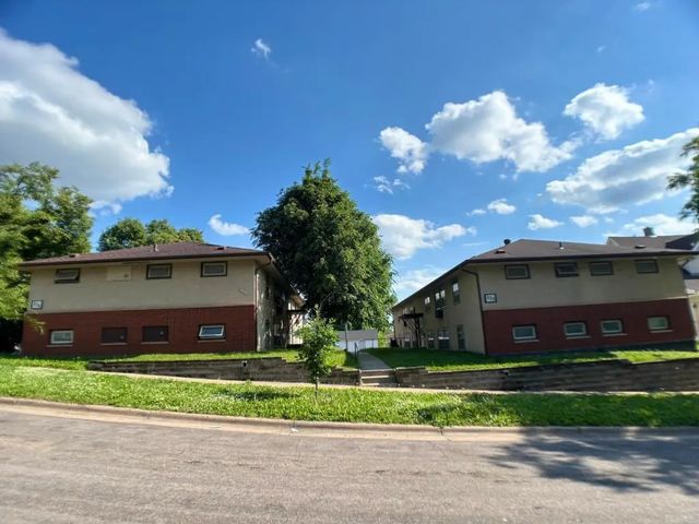 330 Magnolia Avenue E, St Paul