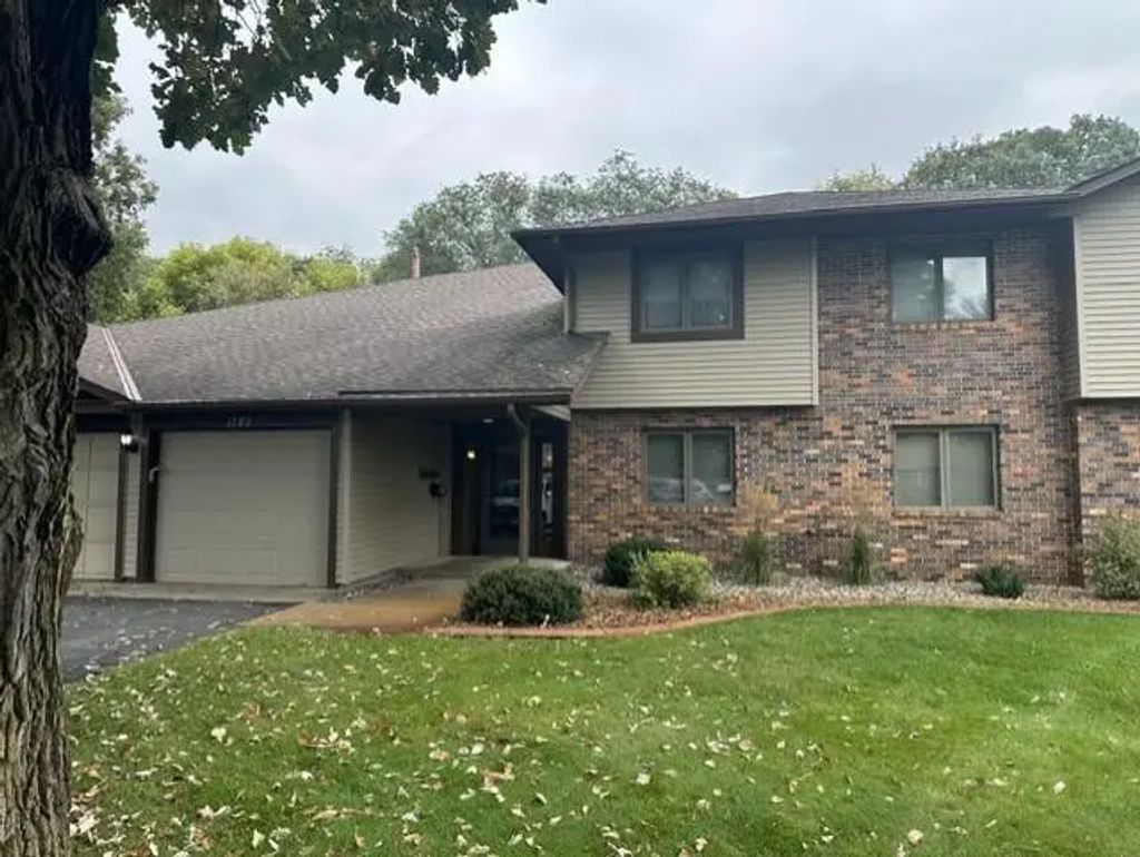 1582 14th Street Se, Saint Cloud
