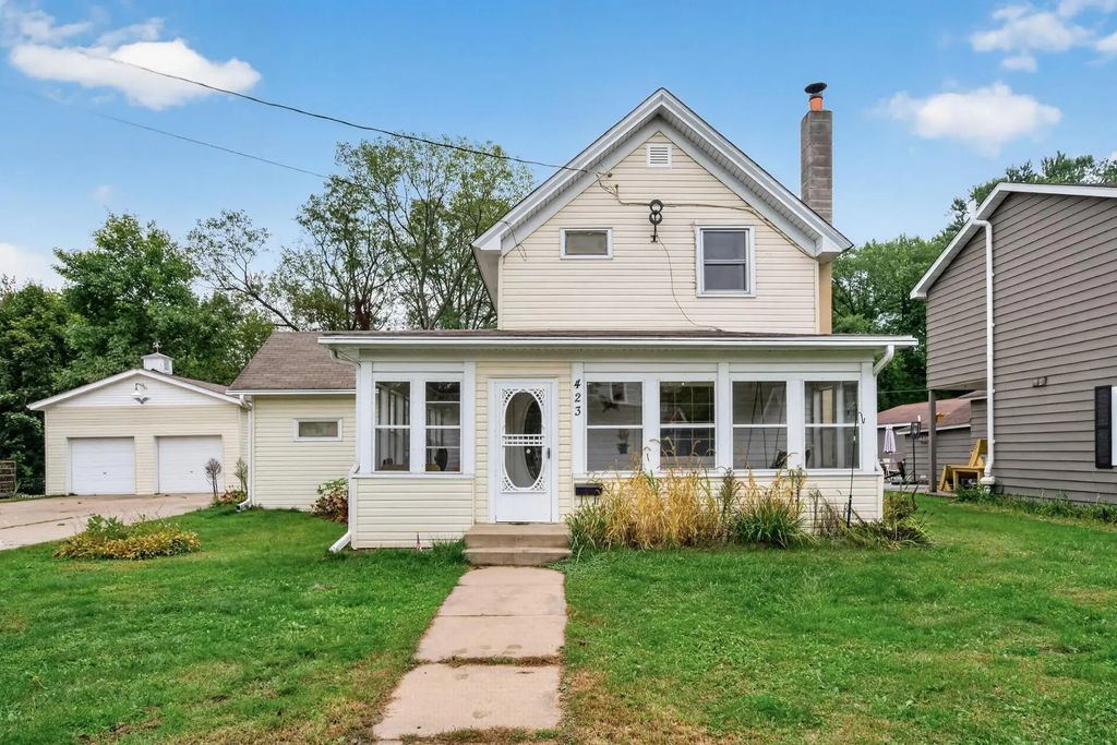 423 Greeley Street N, Stillwater