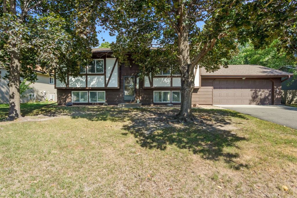 3231 116th Lane Nw, Coon Rapids