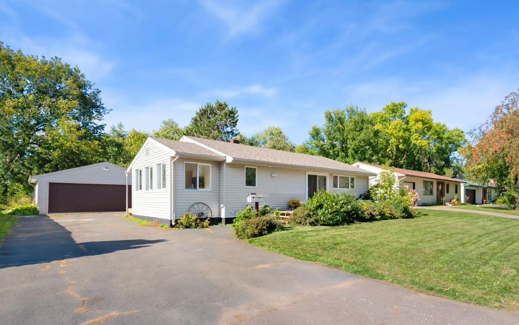 607 24th Street, Cloquet