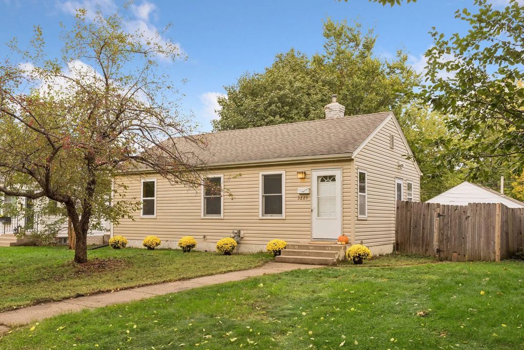3225 Florida Avenue S, Saint Louis Park