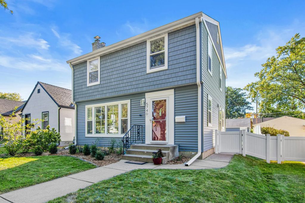 5740 23rd Avenue S, Minneapolis