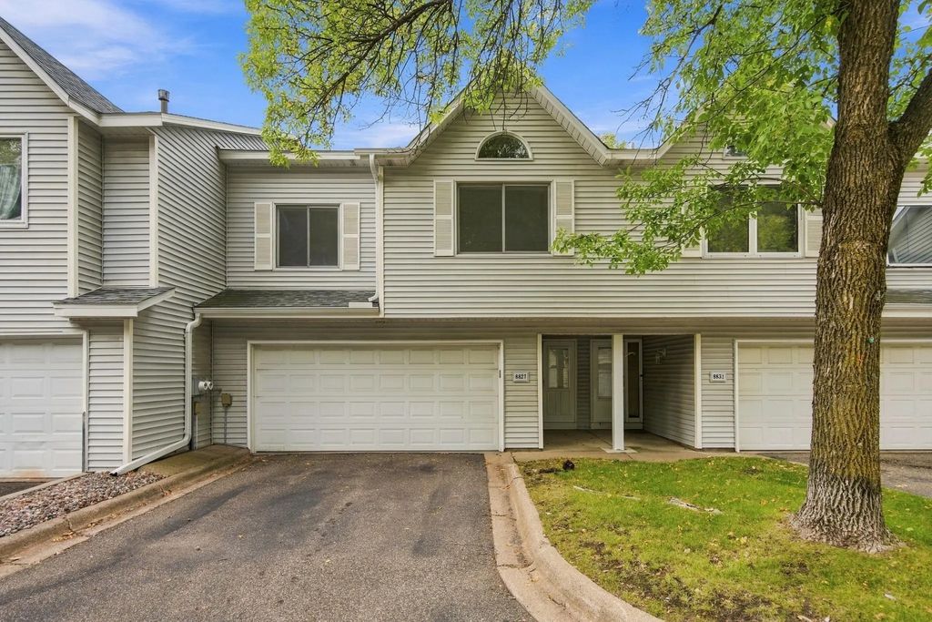 8827 Norway Street Nw, Coon Rapids