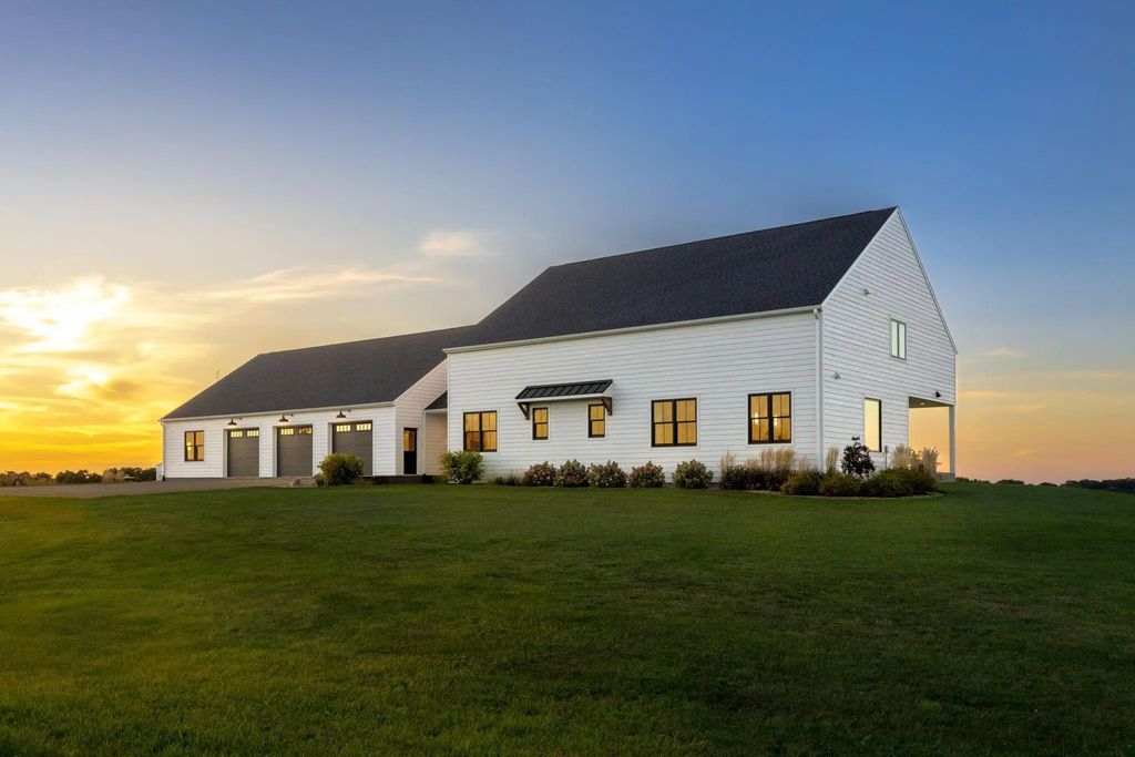 42902 Kipp Drive, Winona