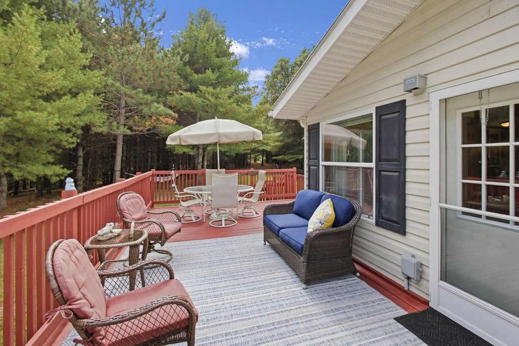 27937 County Road A, Spooner