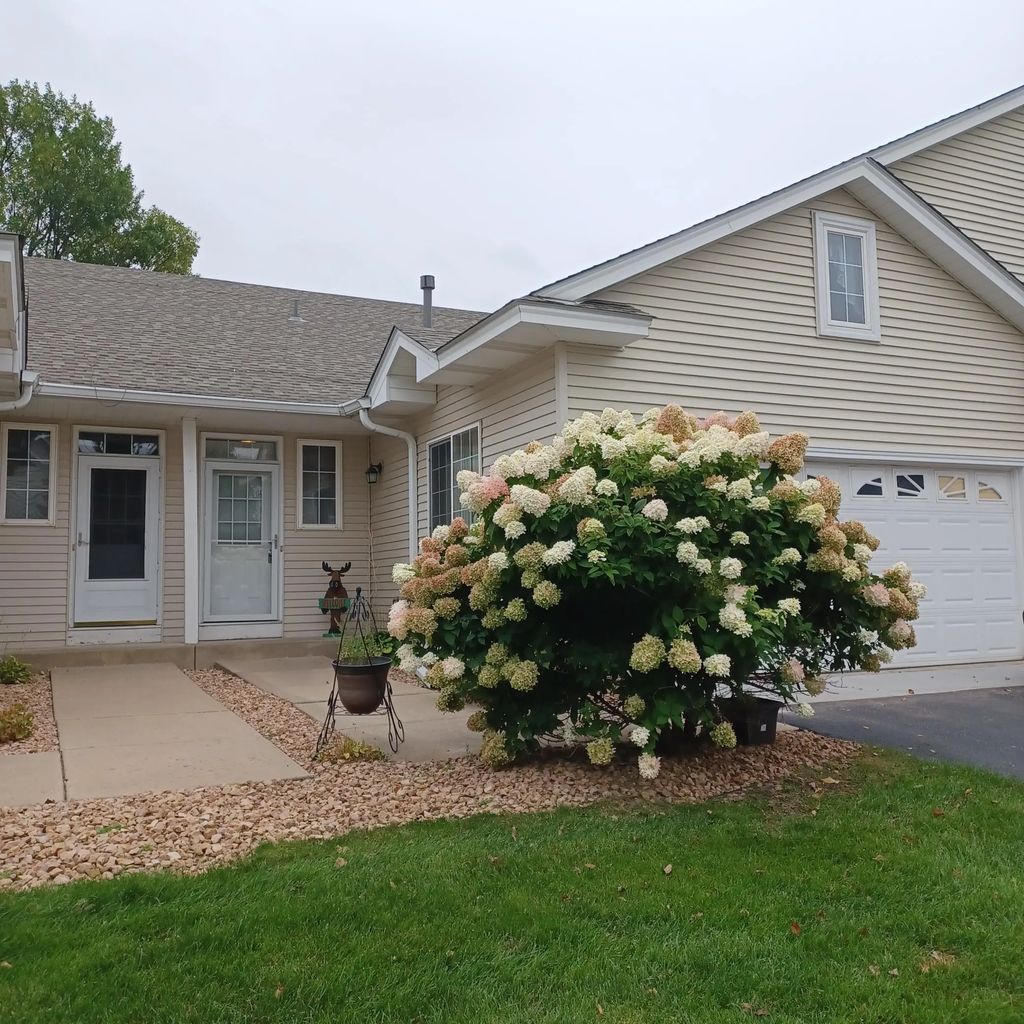 12795 Ulysses Circle Ne, Blaine