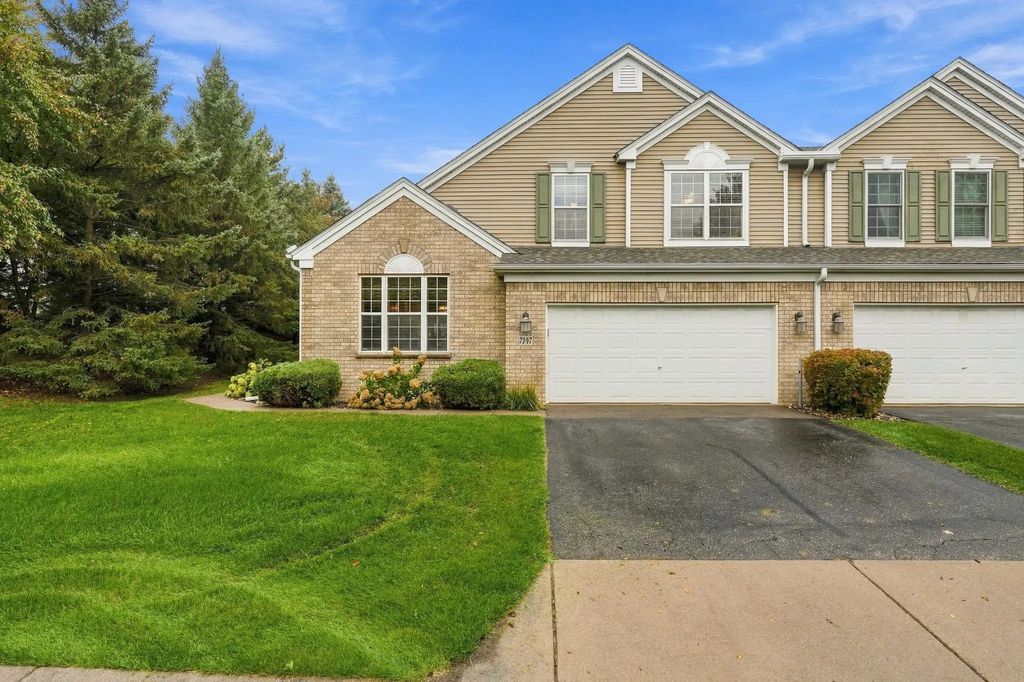 7147 Arthur Drive, Woodbury
