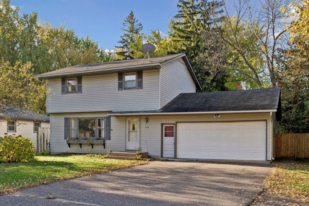 514 Dayton Road, Champlin