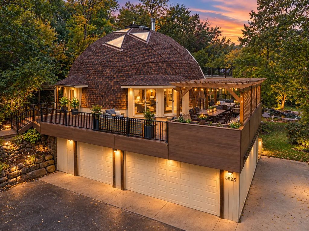 6525 Rowland Road, Eden Prairie