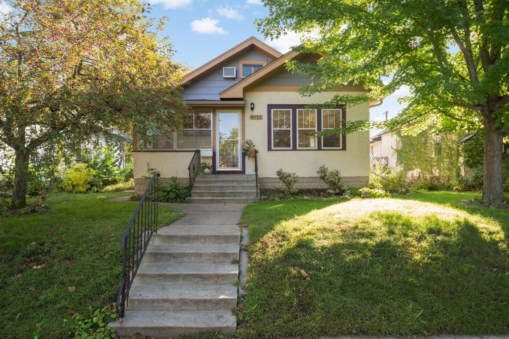 4533 45th Avenue S, Minneapolis