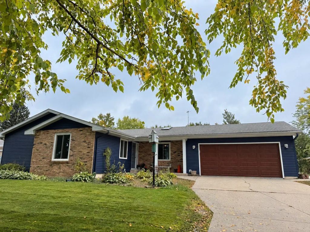 350 13th Street Sw, Owatonna