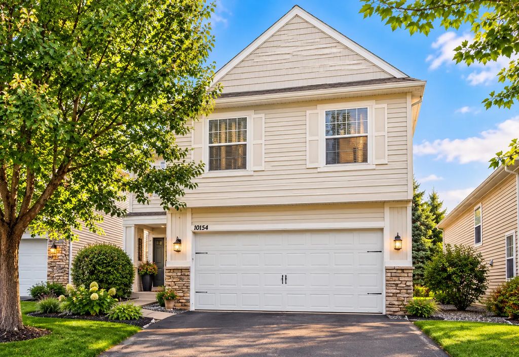 10154 Country Club Curve, Woodbury