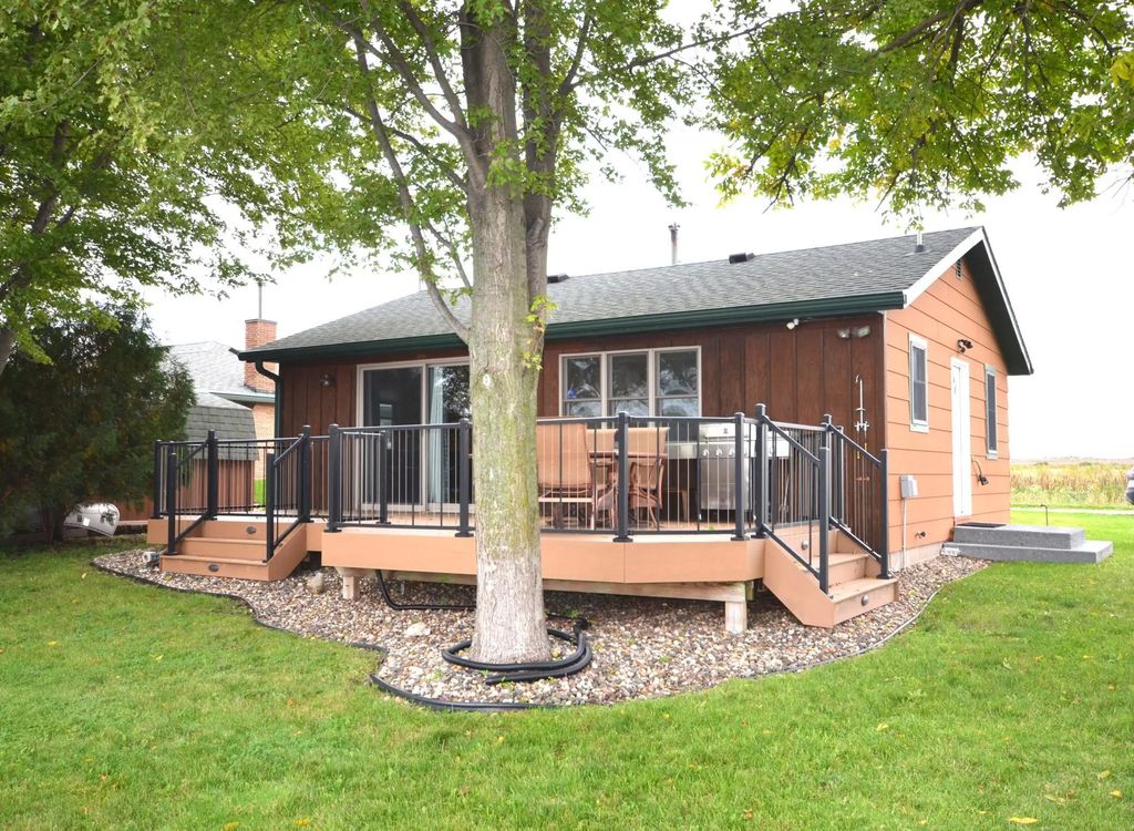 17075 Dickenson Lane, Waterville